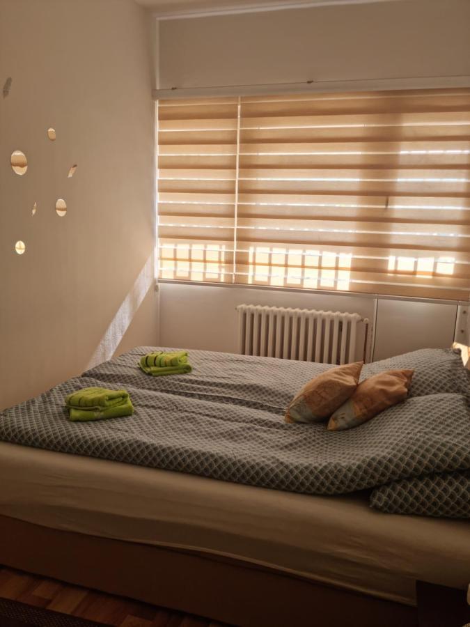 Apartman Meka SJJ Esterno foto