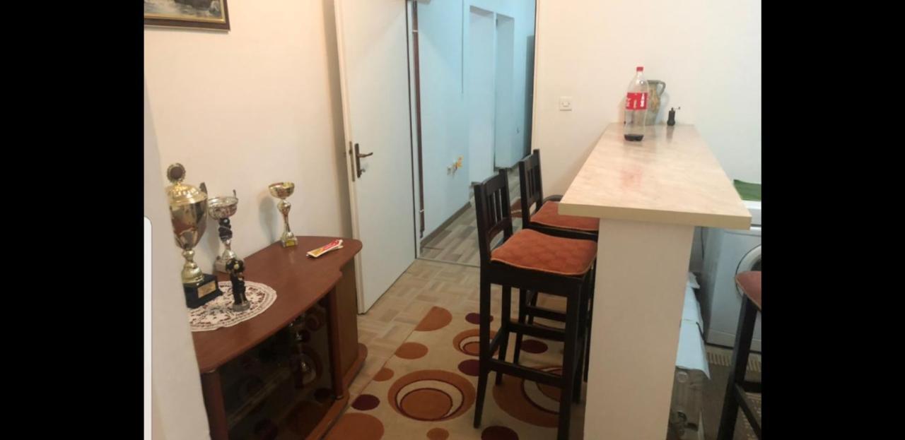 Apartman Meka SJJ Esterno foto